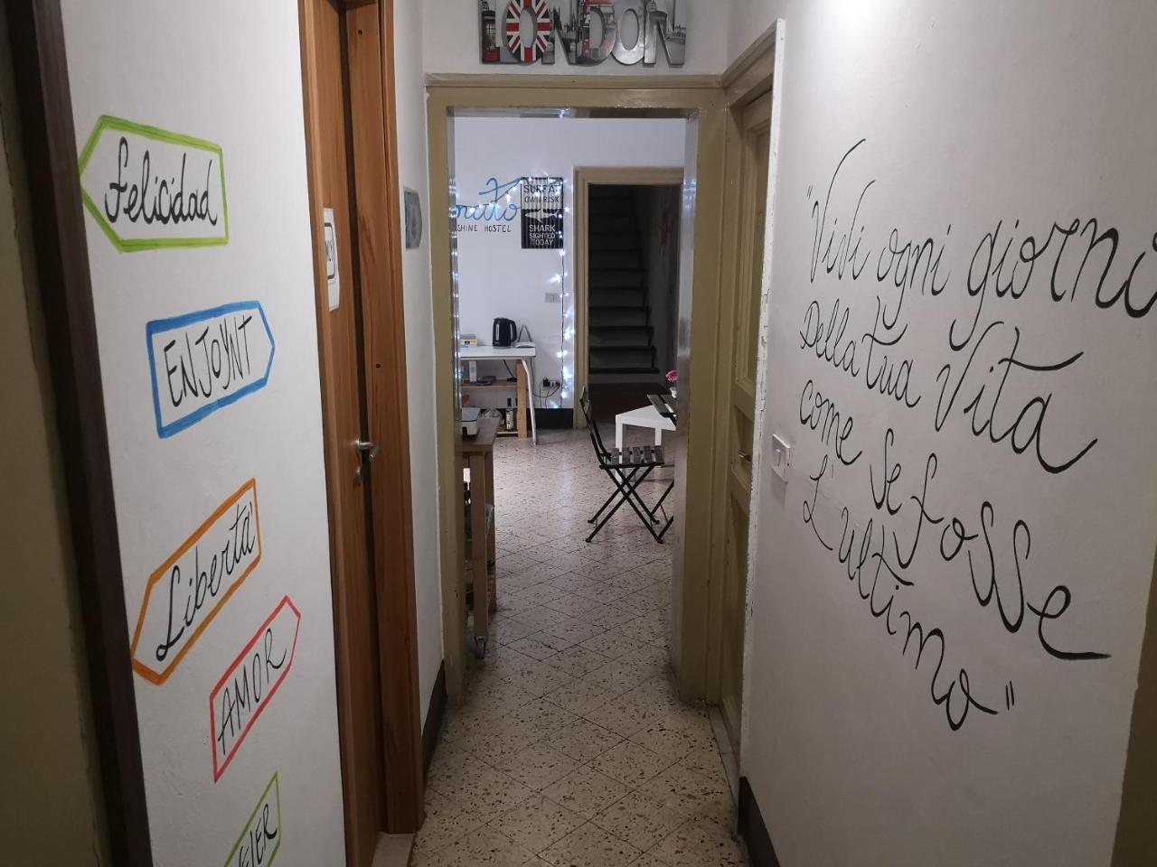 Sunshine Hostel Palermo Ngoại thất bức ảnh